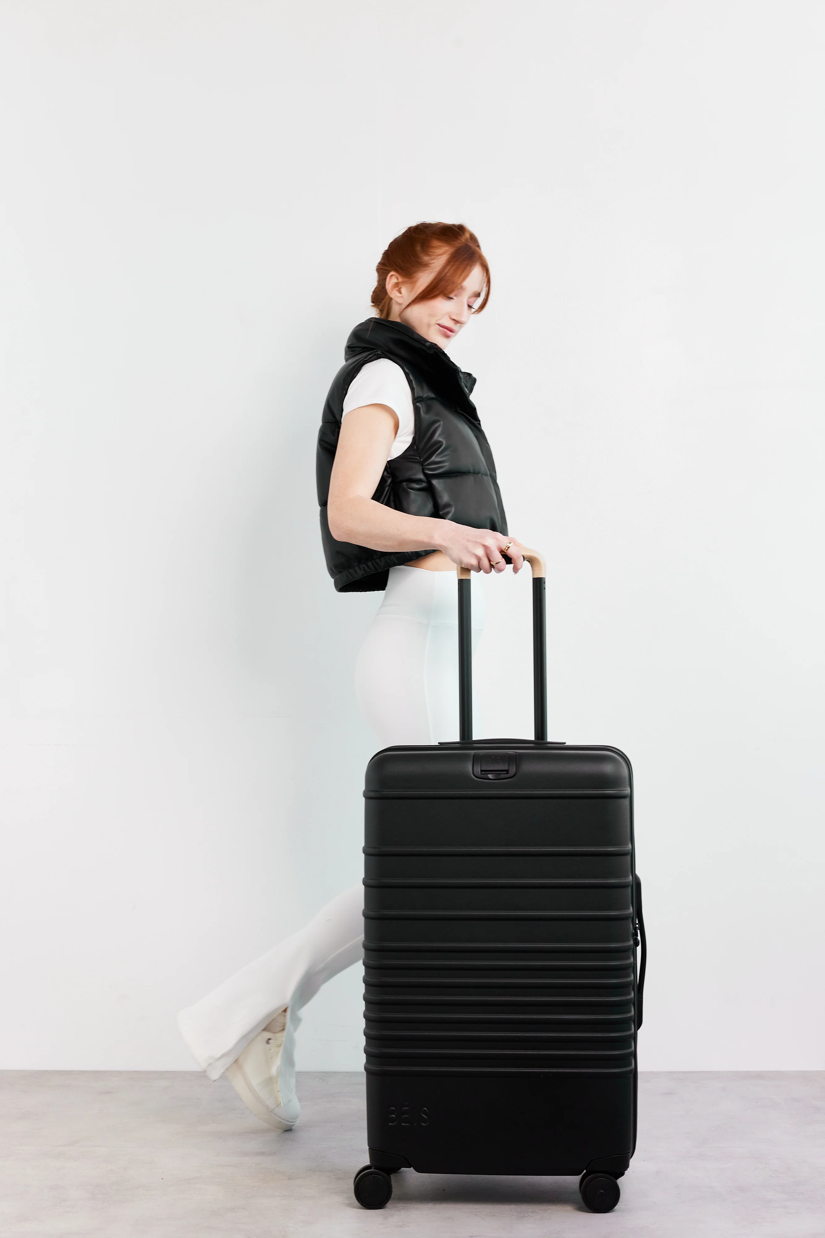 The Medium Check-In Roller in Black - Image 3