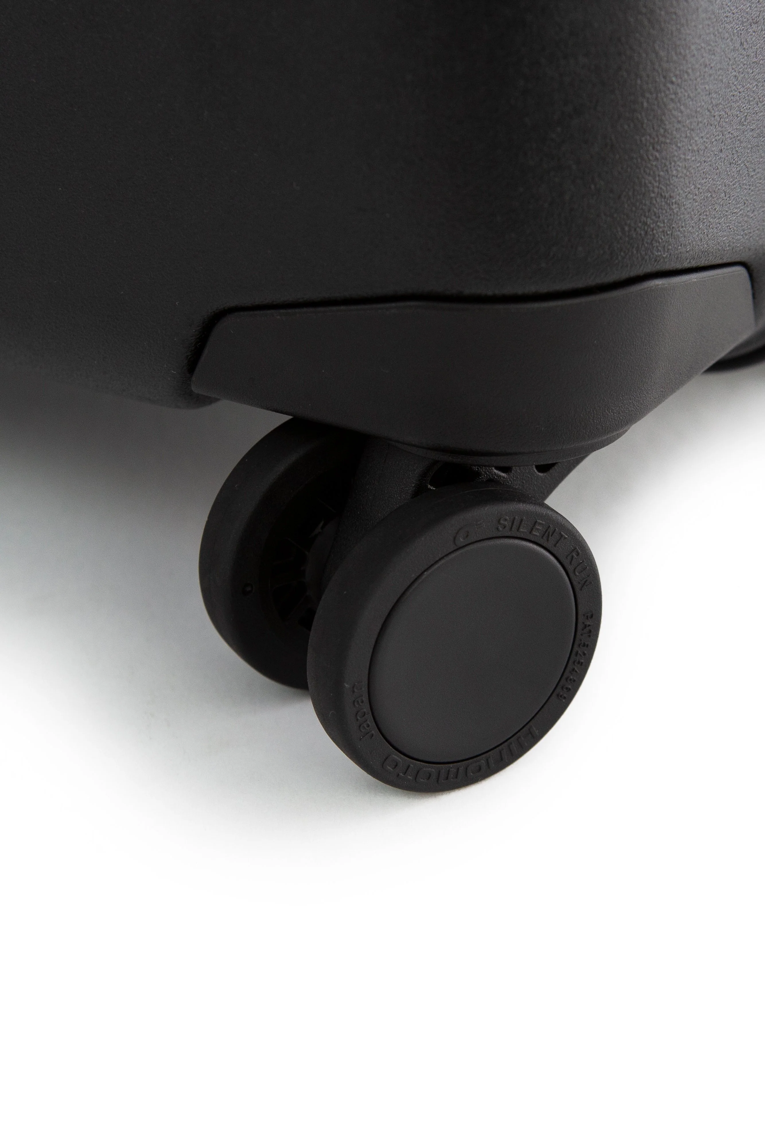 The Carry-On Roller in Black - Image 8